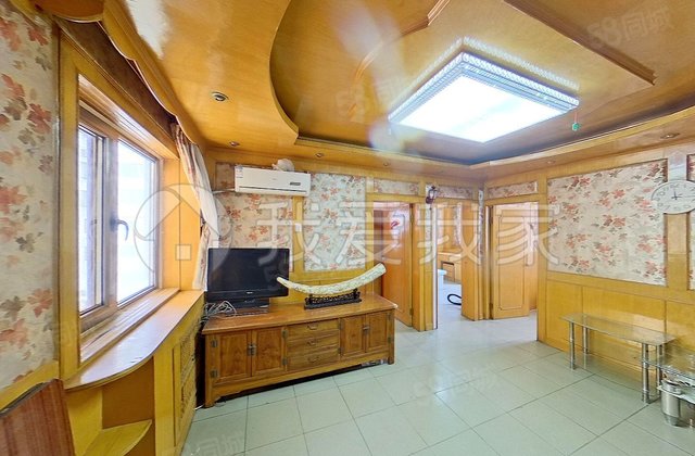 新华街三里3室1厅80.3㎡328万二手房图片