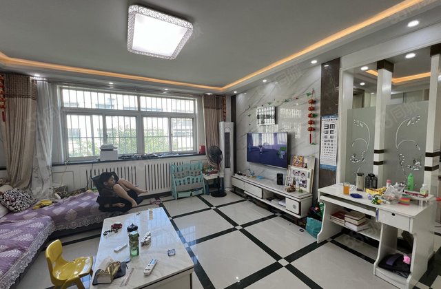 实验阳光  颐馨园一期 中间好楼层三室朝阳带阳面车库 免大税