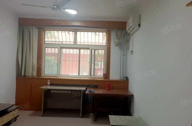 东昌，北顺，三中，防疫站家属院3室，孝心一楼
