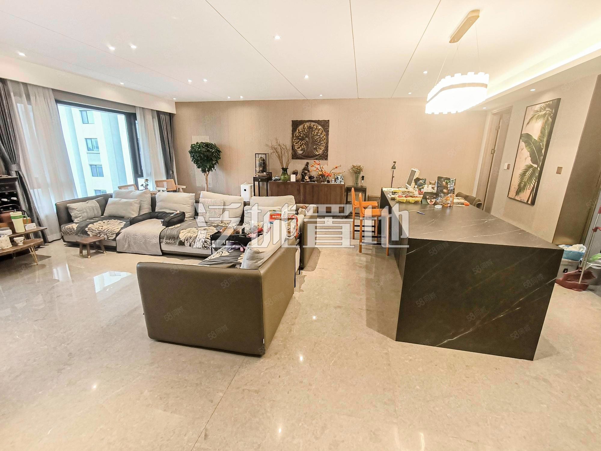 國瑞熙墅二區(qū)4室3廳3衛(wèi)201.38㎡南北1119萬