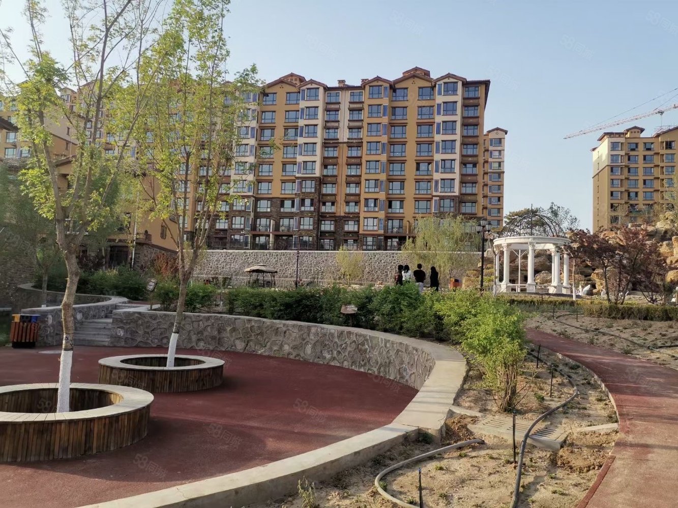 名爵滨河花园 联排别墅 所见即所得 精装现房 随时可看