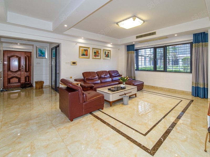 文灶4室2厅2卫 160.0平米 1080.00万元