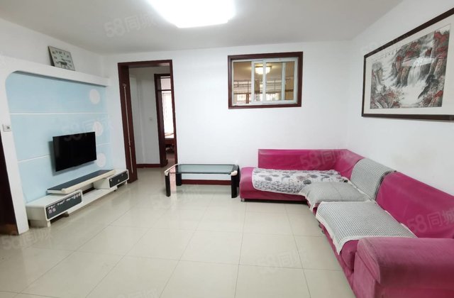 花园路 孝心一楼 地暖三室带80平米大院子 看房有钥匙