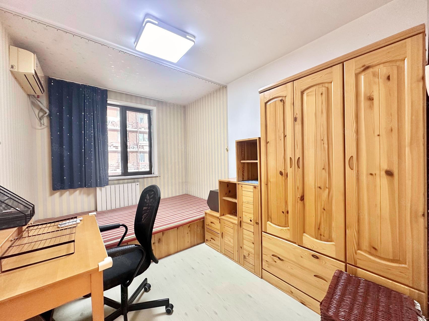 半島國(guó)際公寓2室1廳1衛(wèi)95.09㎡南北699萬(wàn)