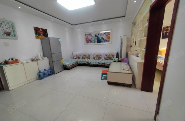 电梯房！英才小区鲁西家属院免大税！赠储！车位当代国际广场星美