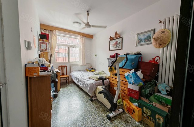 北园小区，三室。好楼层，随时看房