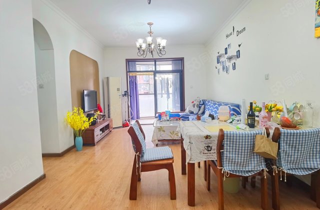 翡翠半岛国际社区3室2厅103.73㎡122万二手房图片