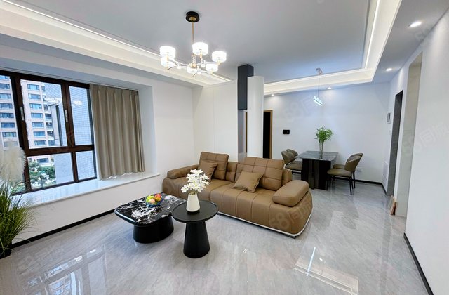 保利城(三期)3室2厅86.47㎡108万二手房图片