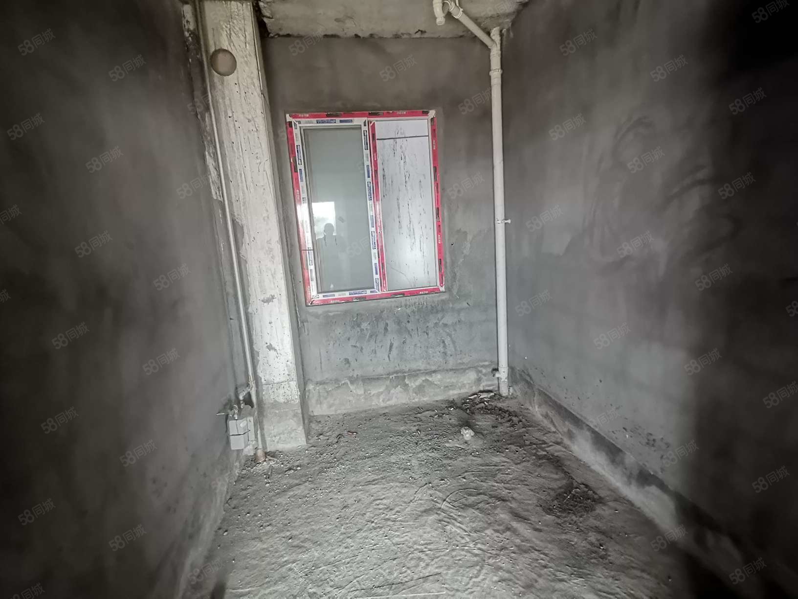 皓景丽苑3室2厅2卫118.68㎡南北53.8万