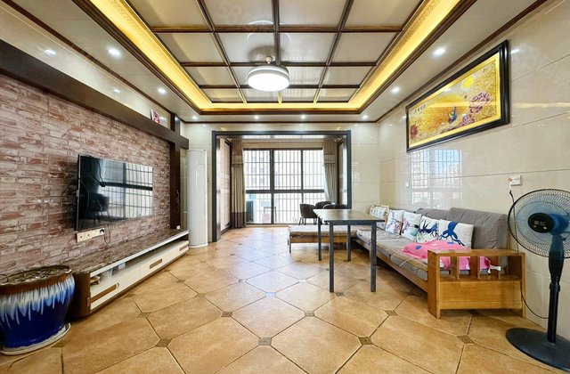 钓鱼台九号4室2厅121.44㎡49.8万二手房图片