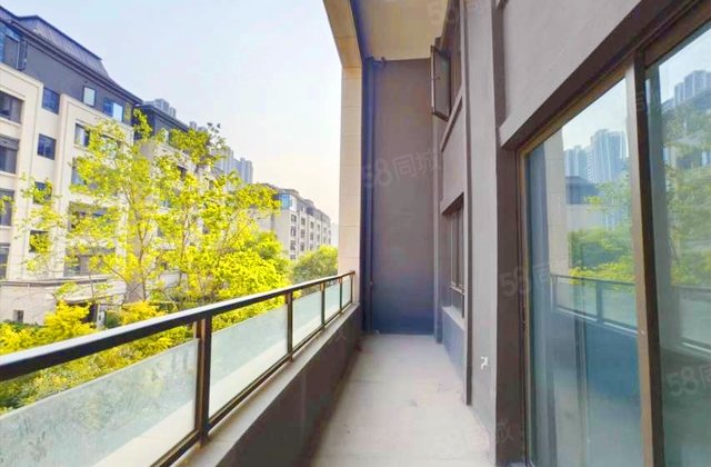 中南九锦台4室2厅144.22㎡305万二手房图片