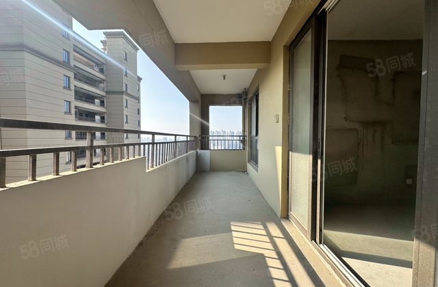 琥珀新天地西苑(巢湖)3室2厅113.08㎡64.8万二手房图片