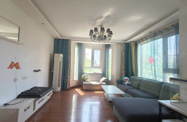 城市主人，精装三室朝阳，早市南邻，高端小区，边户湖边观澜一品