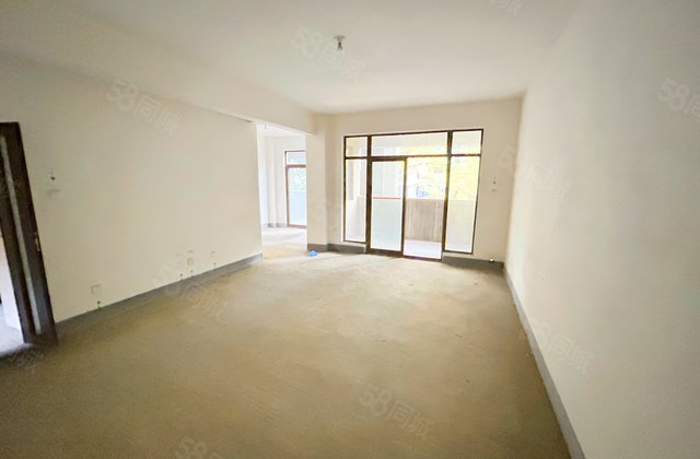 龙城1号3室2厅140.92㎡189万二手房图片