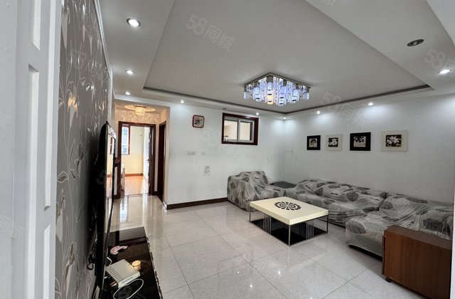 老文轩 老一中 山水文园电梯洋房 精装三室 带车位储藏室