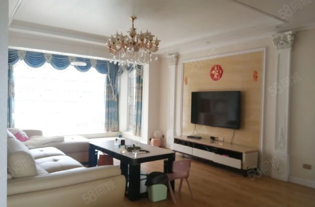 汇龙湾4室2厅145㎡55.8万二手房图片