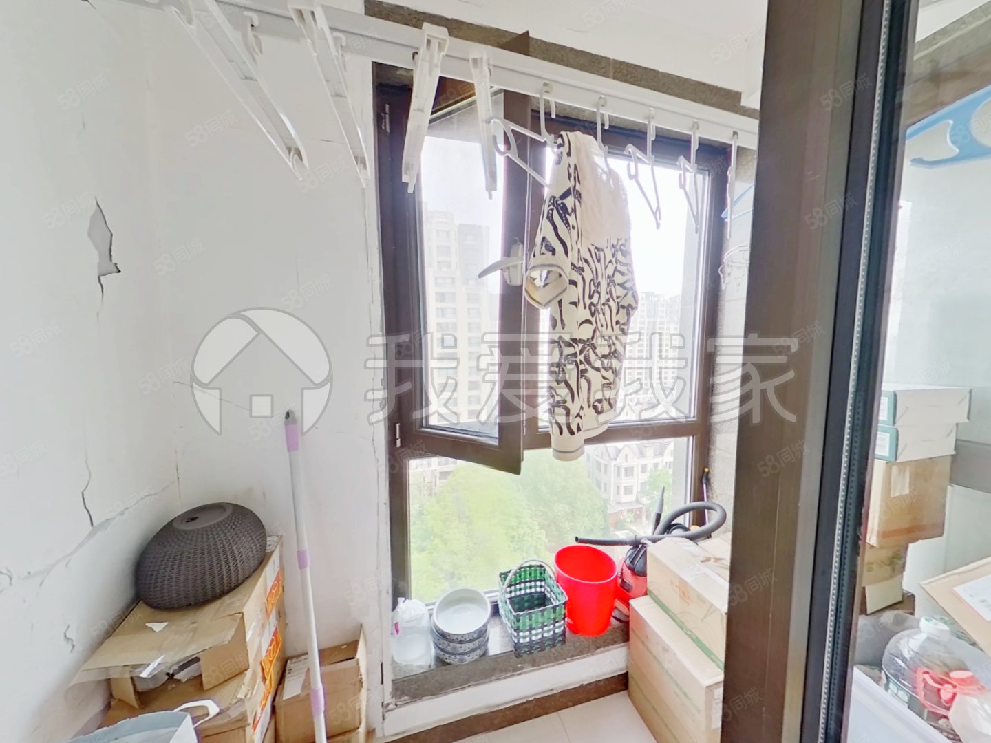 中海九號(hào)公館(二區(qū))4室2廳3衛(wèi)212.63㎡南北1360萬(wàn)