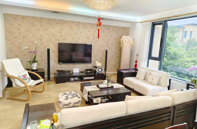 万科城市花园3室2厅131.25㎡330万二手房图片