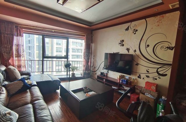 泰华城荣观华府3室2厅129.8㎡67.8万二手房图片