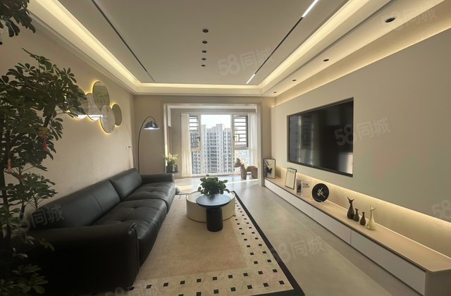 御湖世家3室2厅112㎡59万二手房图片