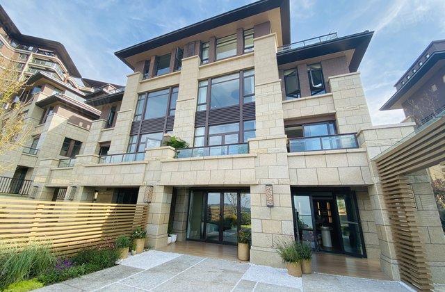 俊发生态半岛 总高6层洋房 稀有湿地环绕 常年西南风 环境好