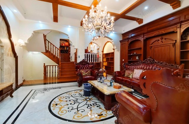 三利宅院白云渡7室2厅323.77㎡600万二手房图片