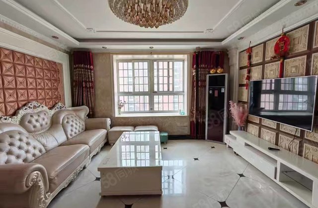 飞宇花园(南区)3室2厅132㎡100万二手房图片