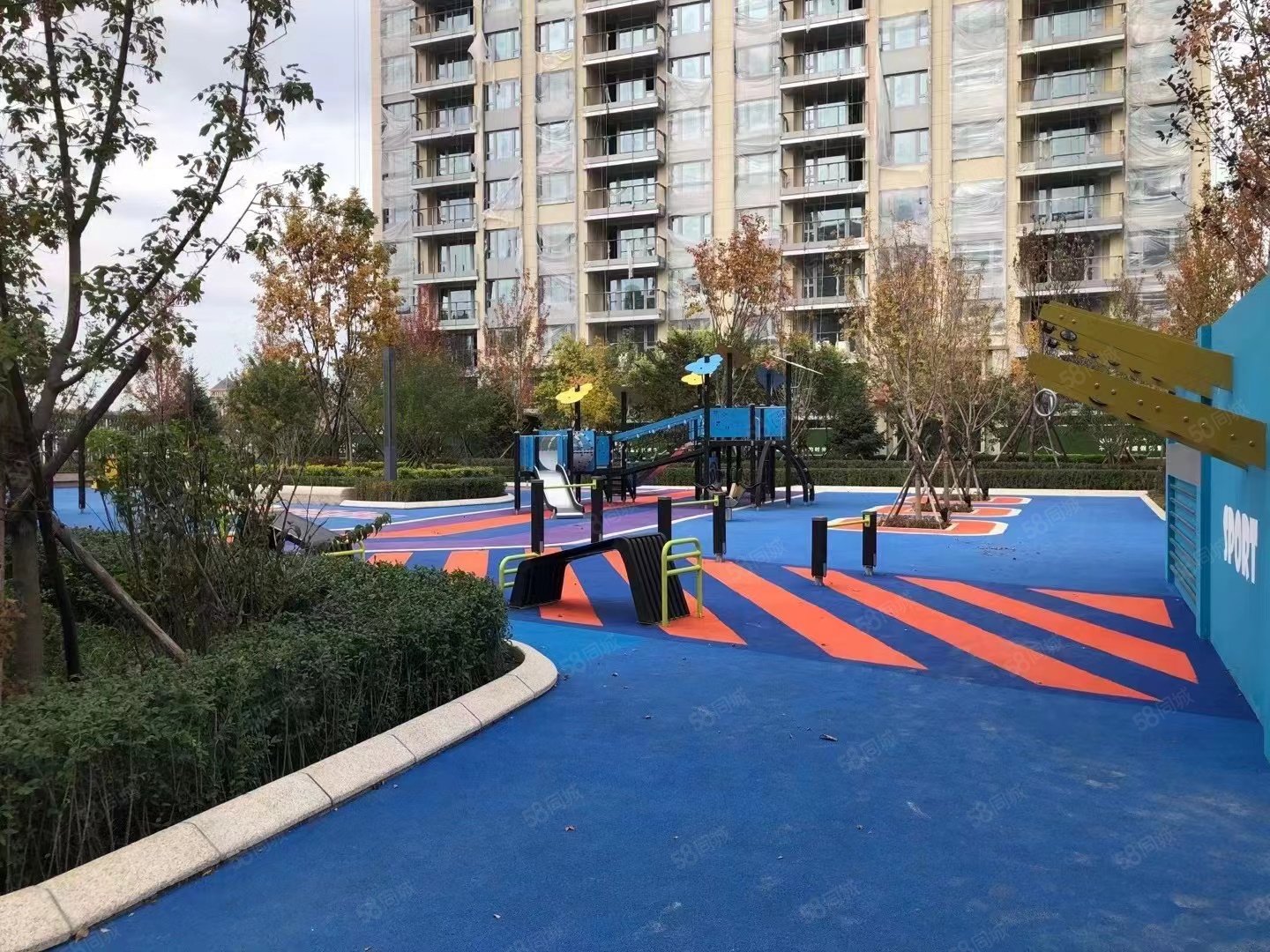 【10图】主做伟峰 壹湖国际 新出198平 3室2厅3卫 有钥匙,壹湖国际