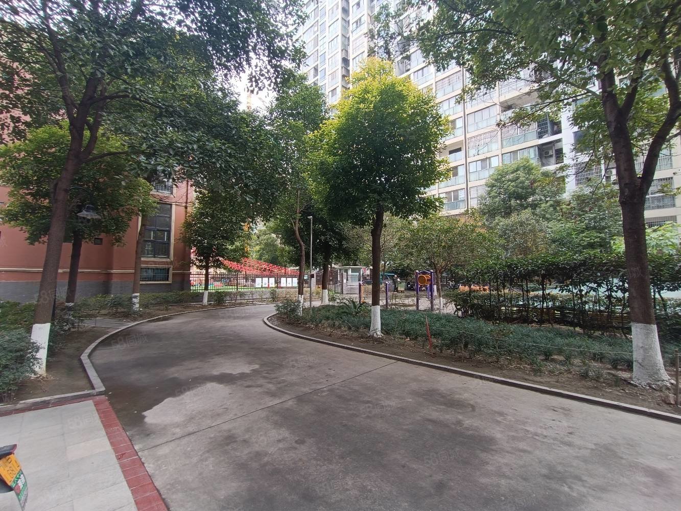 低于市场10万市中心滨江世纪花园精装两室89平78万