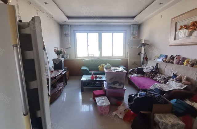 东关   文轩 一中 闸北小区 三室朝阳地上储藏室威尼斯附近