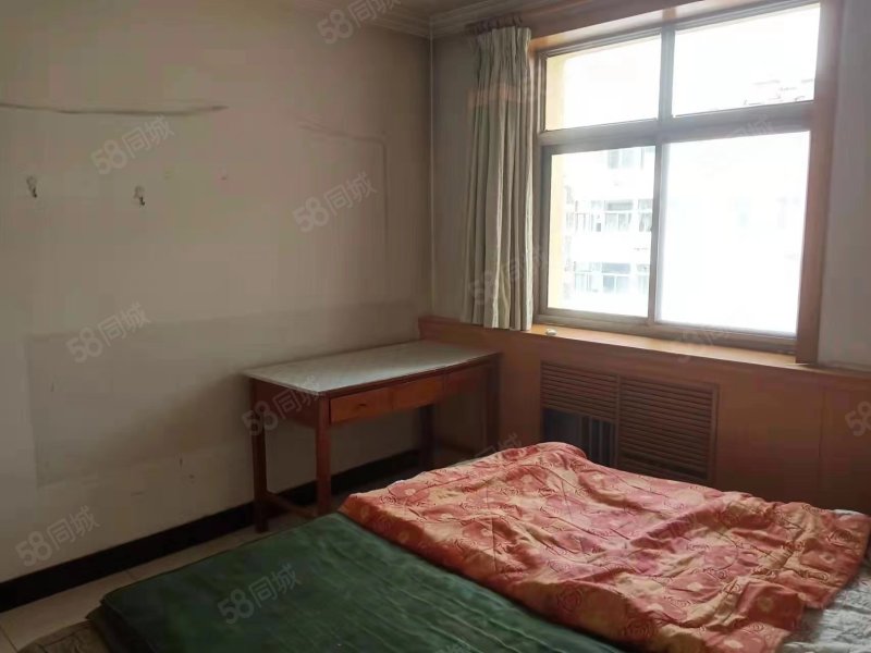 统计局宿舍3室2厅1卫108㎡南北65万