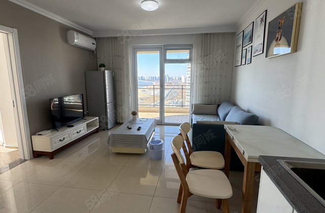 白金海MOMA1室2厅65㎡39.5万二手房图片