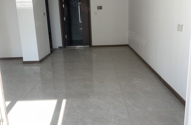 急售水城印象带车位，落地窗，新房未住，价格可聊