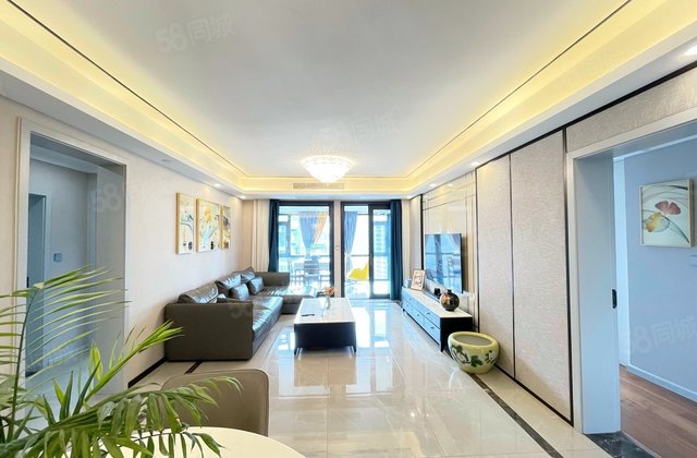 华润凤凰城(一期)3室2厅121㎡367万二手房图片