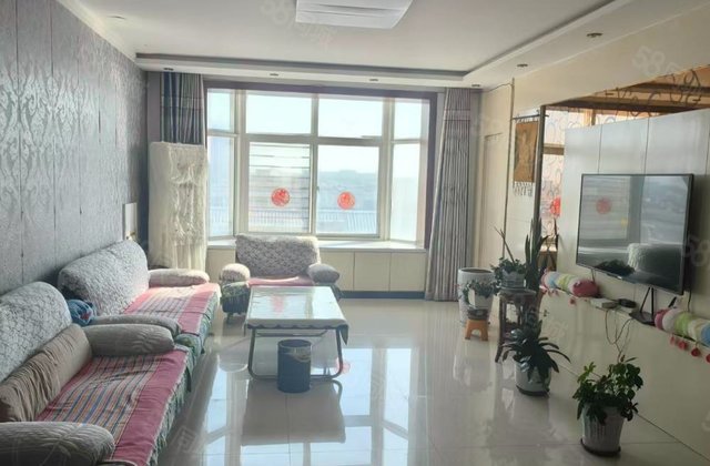 西山花园3室2厅139㎡83万二手房图片