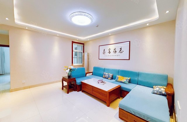 湖畔佳苑4楼东户 电梯地暖 育红       贵华苑