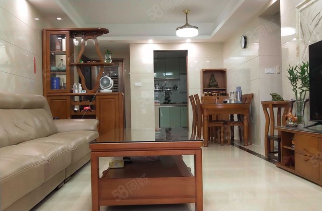 雅居乐新城湾畔3室2厅126㎡173万二手房图片