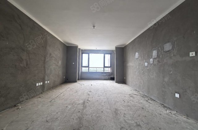 皓顺府3室2厅138㎡82万二手房图片