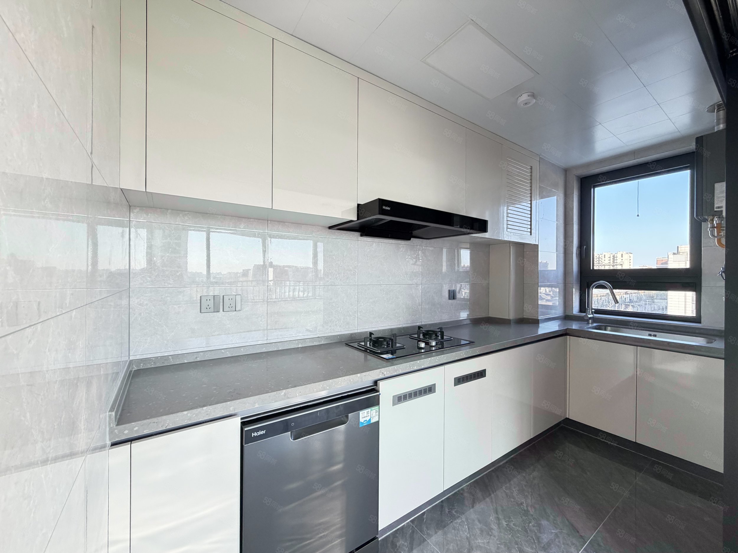 星譽BEIJING南區(qū)3室2廳2衛(wèi)105㎡南北383萬