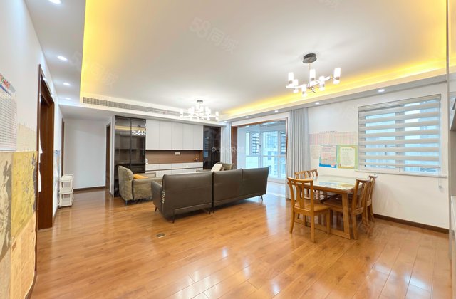 万科繁华里4室2厅136.85㎡137万二手房图片