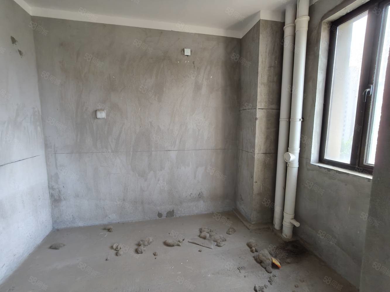 逍遥绿苑3室2厅2卫128㎡南北55.8万