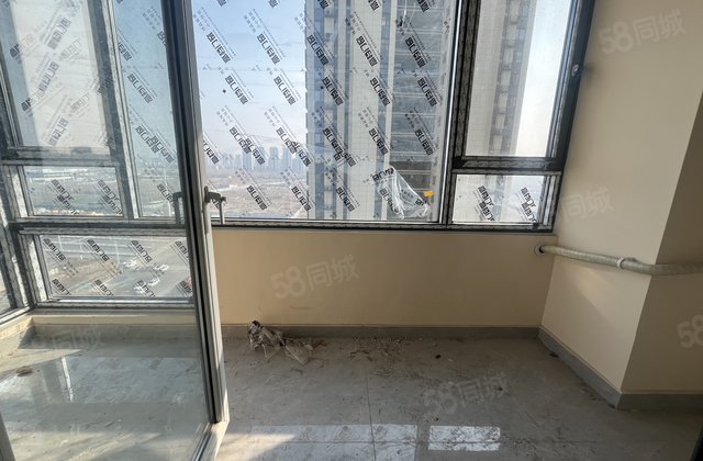 水城印象！东边户！带车位！带储！交房未住！急售！