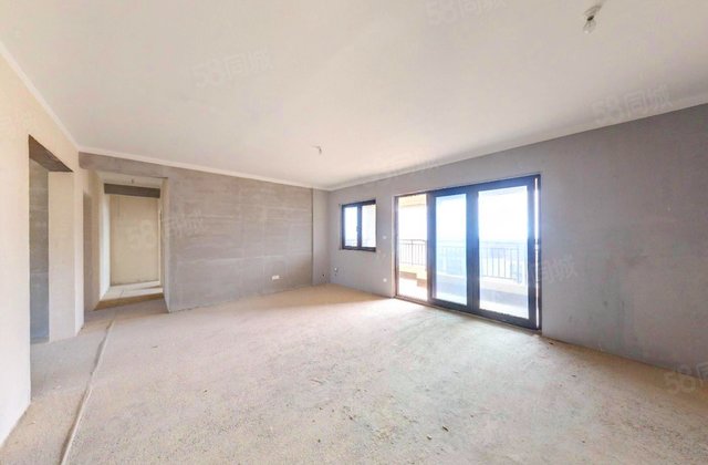 蓝光雍锦半岛4室2厅138.84㎡110万二手房图片