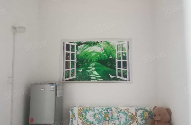 望湖花园一区(1-67号楼) 楼龄新 居住密度低