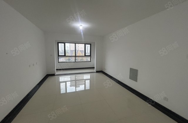 孟达国际 B2区4室166万 车位储藏室免大税，城市玖玺对面