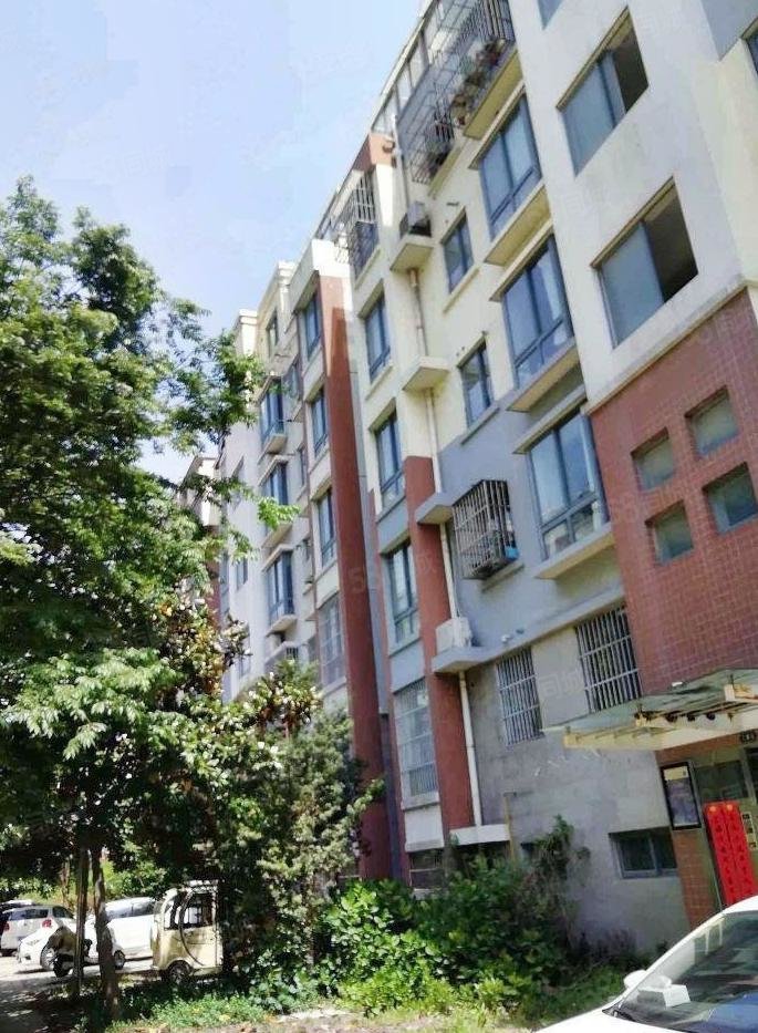 金大洋花园旁 月湖花城送车库满二税少,月湖花城-盐城58同城