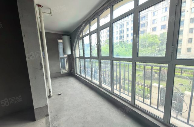 滨河名邸3室2厅122㎡57万二手房图片