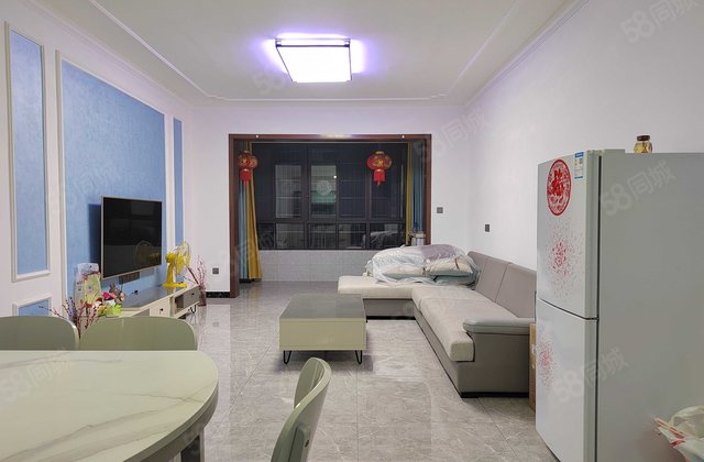 鸿翔江誉二期3室2厅113.28㎡78万二手房图片