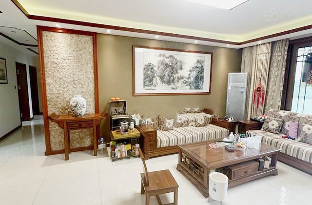 文轩一中 西安交大312万五室精装带车储新东方龙湾山水文园