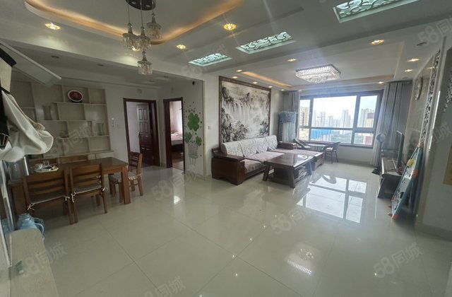 昌润莲城南区 单价8千多，126万带车储免大税，东昌壹号院东